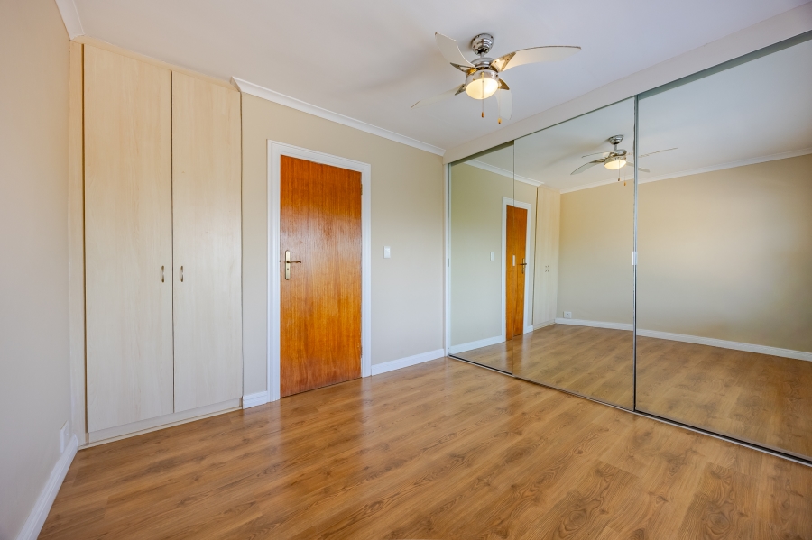 4 Bedroom Property for Sale in Flamingo Vlei Western Cape